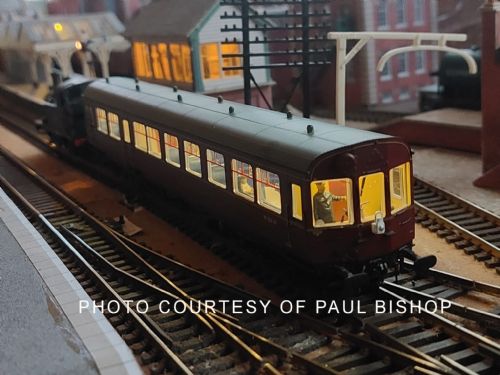 DCC Coach Lighting Kits - OO Scale (Amber)